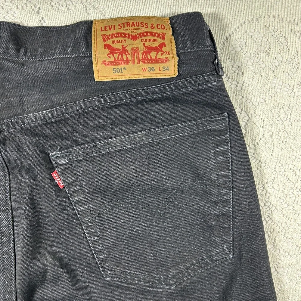 Levis 501 Jeans Mens 36x34 Straight Leg Button Fly Denim Waterless Black